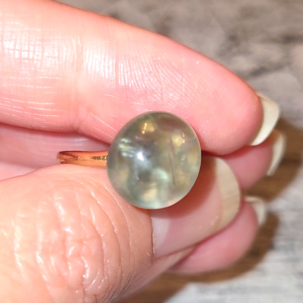 10kt gold prehnite vintage ring